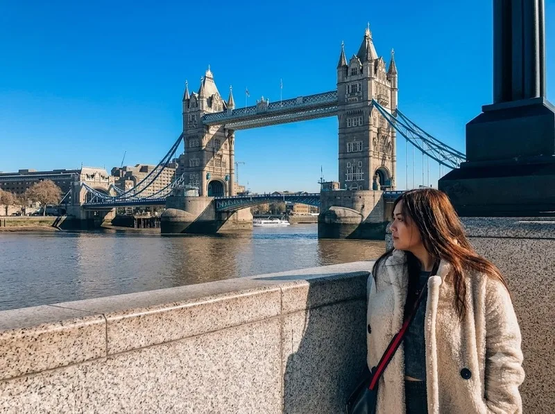 Tower Bridge là biểu tượng London nhưng khác London Bridge và Tháp London